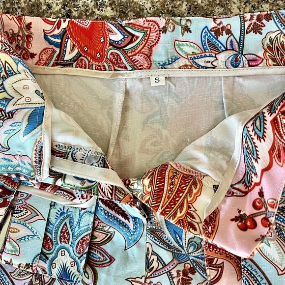 Willi Smith Women's Small Multi Colored Paisley Print High Waist Belted Shorts - Picture 14 of 14